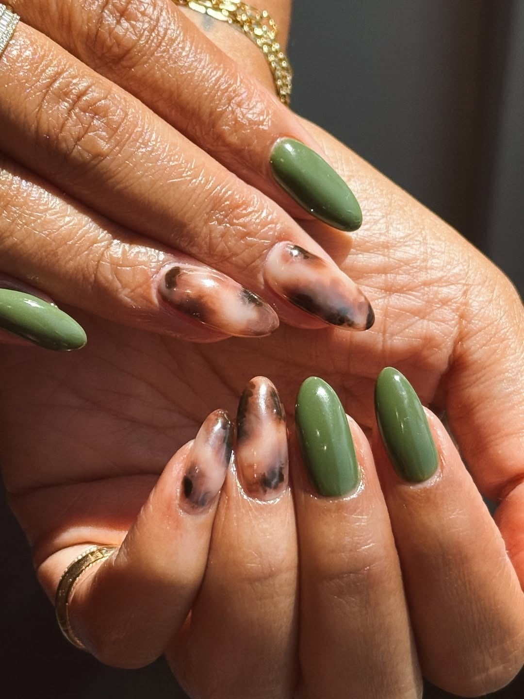 Olive Green Beige Brown Marbled Medium Almond Nails Olive Green Beige Brown Marbled Medium Almond Nails — Sage Nails