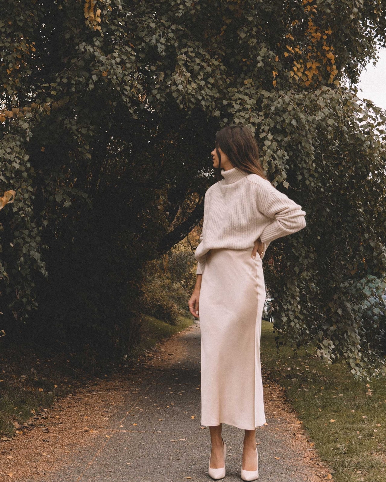 Cream Satin Midi Skirt With Cream Turtleneck Cream Satin Midi Skirt With Cream Turtleneck — Satin Skirt Outfits