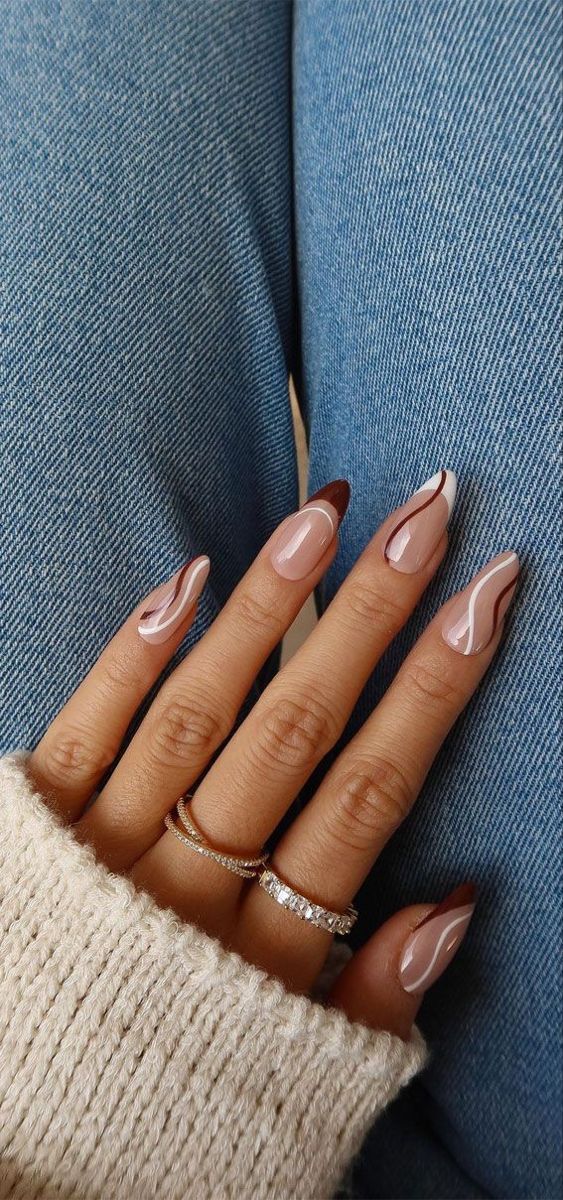 Medium Sharp Almond Wavy Line Nails Medium Sharp Almond Wavy Line Nails — School Nails
