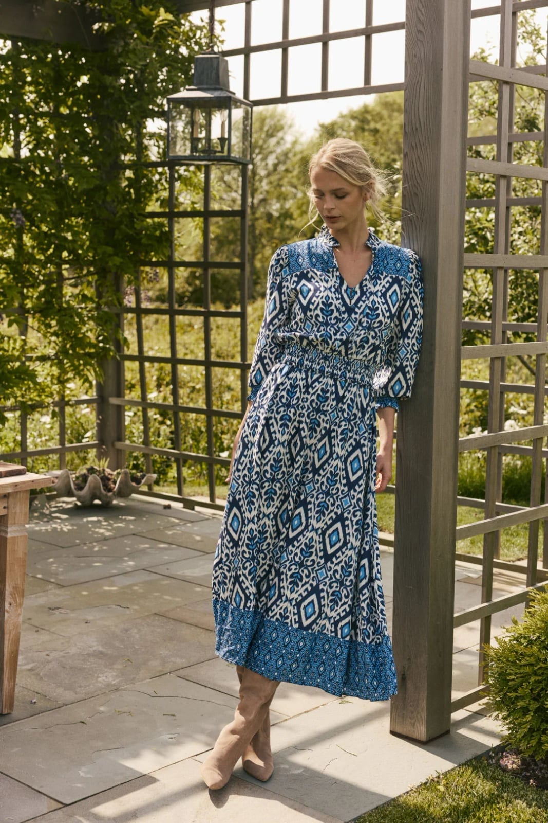 Blue and White Printed Cotton Midi Dress Blue and White Printed Cotton Midi Dress — Semi Formal Outfits