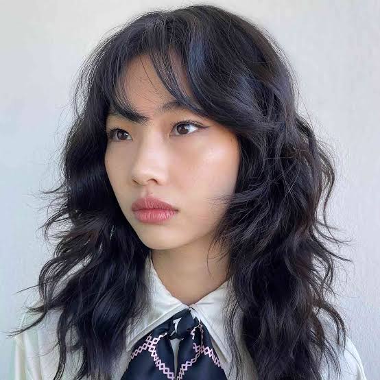 Dark Blonde Shag With Choppy Bangs and Balayage Dark Blonde Shag With Choppy Bangs and Balayage — Shag Haircut