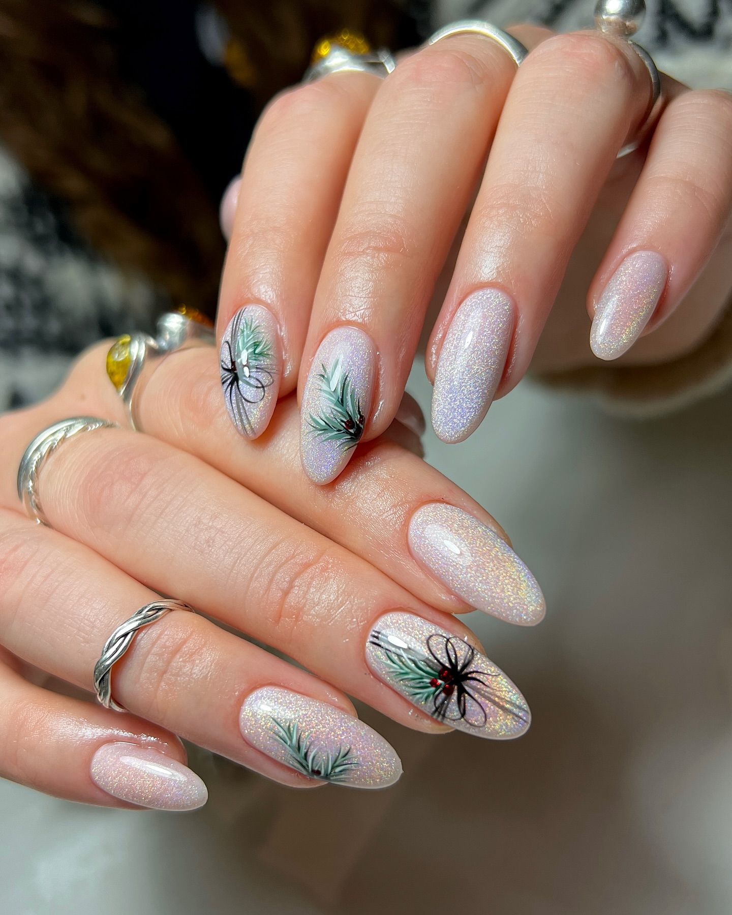 Shimmering White Christmas Holly Accent Nails