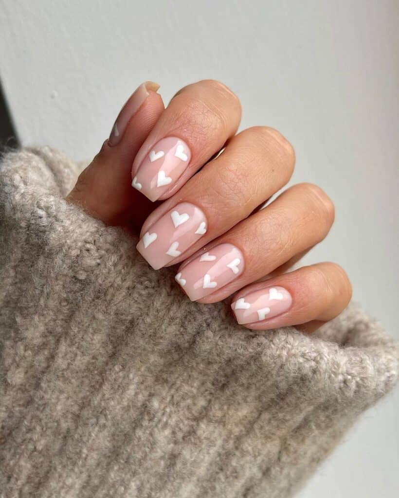 White Heart Decal Short Soft Square Nails White Heart Decal Short Soft Square Nails — Short Acrylic Nails