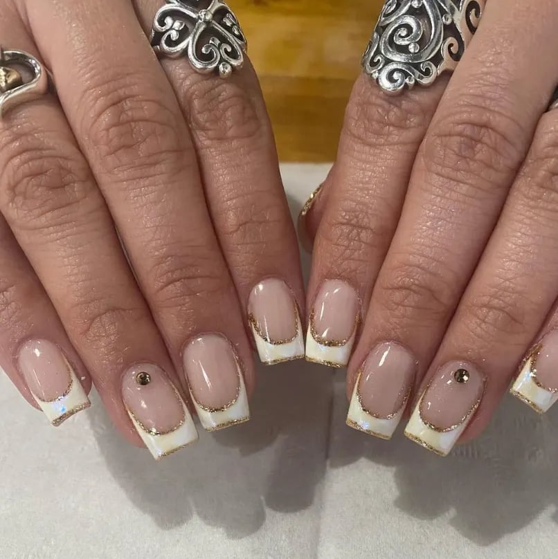 Gold Glitter French Short Square Nails Gold Glitter French Short Square Nails — Short Acrylic Nails