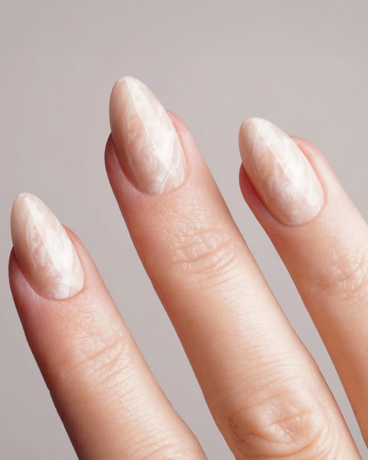 Marble Effect Short Almond Nails Marble Effect Short Almond Nails