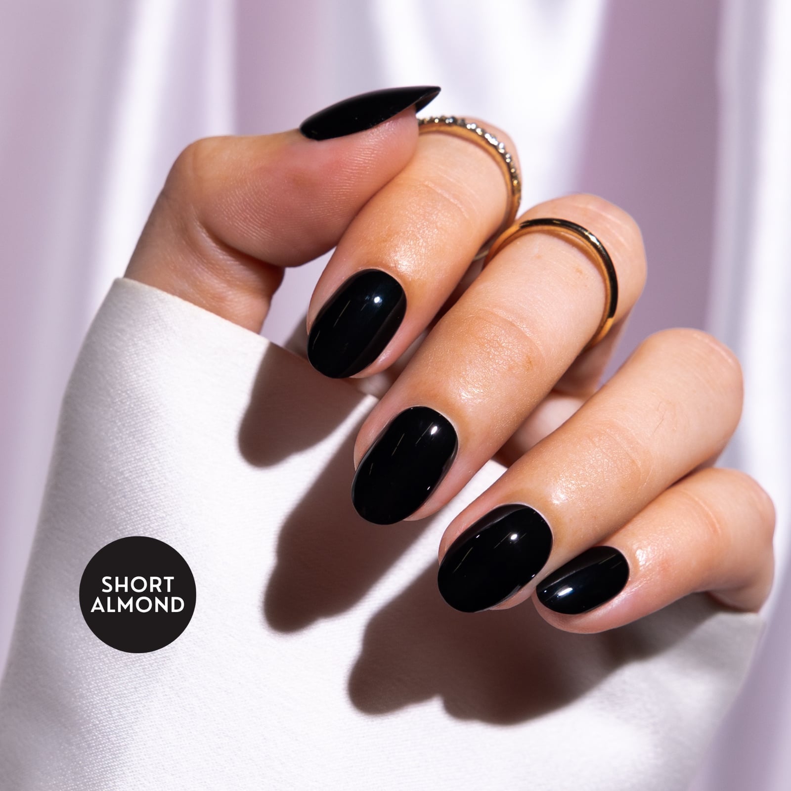 Solid Glossy Black Short Almond Nails Solid Glossy Black Short Almond Nails