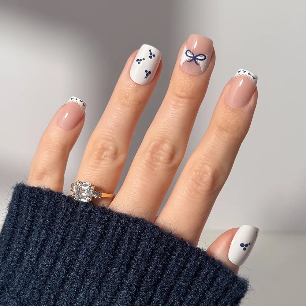 Lace Bow Accent Short Square Nails Lace Bow Accent Short Square Nails — Short Cute Nails