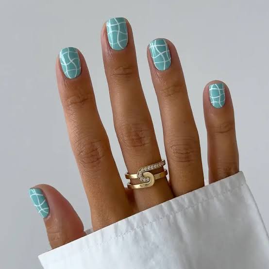 Teal Geometric Grid Short Square Nails Teal Geometric Grid Short Square Nails — Short Gel Nails