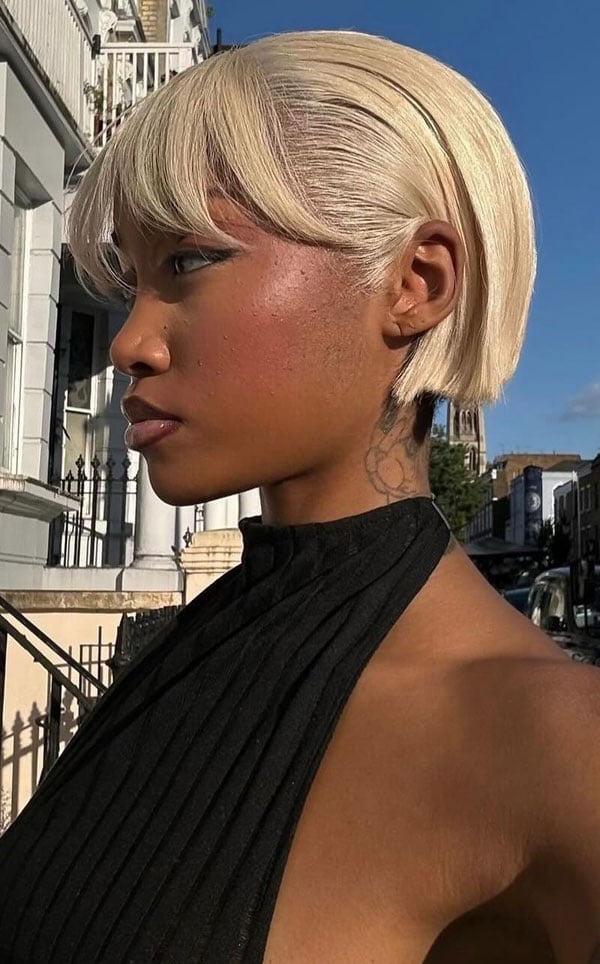 Platinum Blonde Blunt Bob Blunt Bangs Platinum Blonde Blunt Bob Blunt Bangs — Short Hair