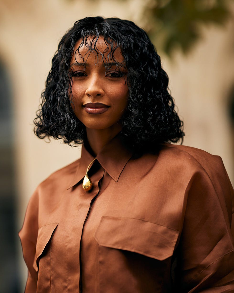 Thick Curly Black Bob Wet Look Defined Curls Thick Curly Black Bob Wet Look Defined Curls — Short Hair