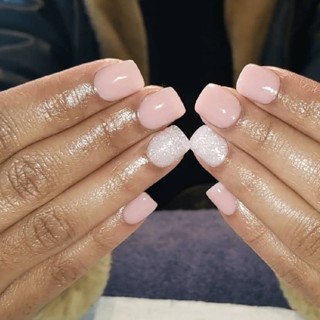 Light Pink Short Square Nails With Glitter Accents Light Pink Short Square Nails With Glitter Accents