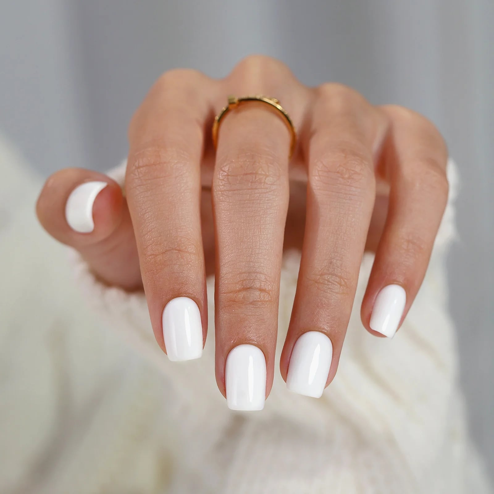 Solid Opaque White Glossy Short Square Nails Solid Opaque White Glossy Short Square Nails