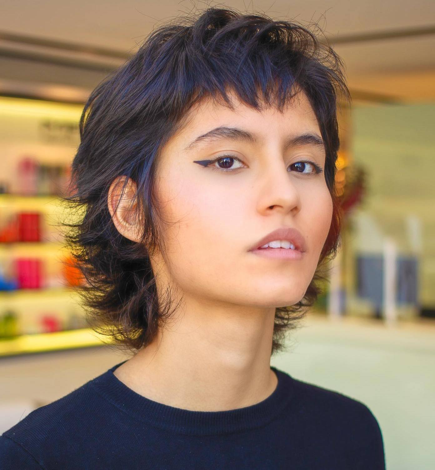 Chin Length Wolf Cut With Curtain Bangs Chin Length Wolf Cut With Curtain Bangs — Short Wolf Cut