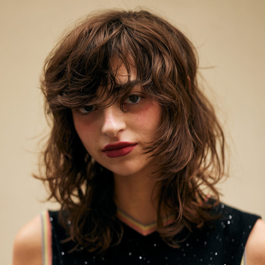 Shoulder Length Wolf Cut With Face-Framing Layers, Medium Brown Shoulder Length Wolf Cut With Face-Framing Layers, Medium Brown — Short Wolf Cut