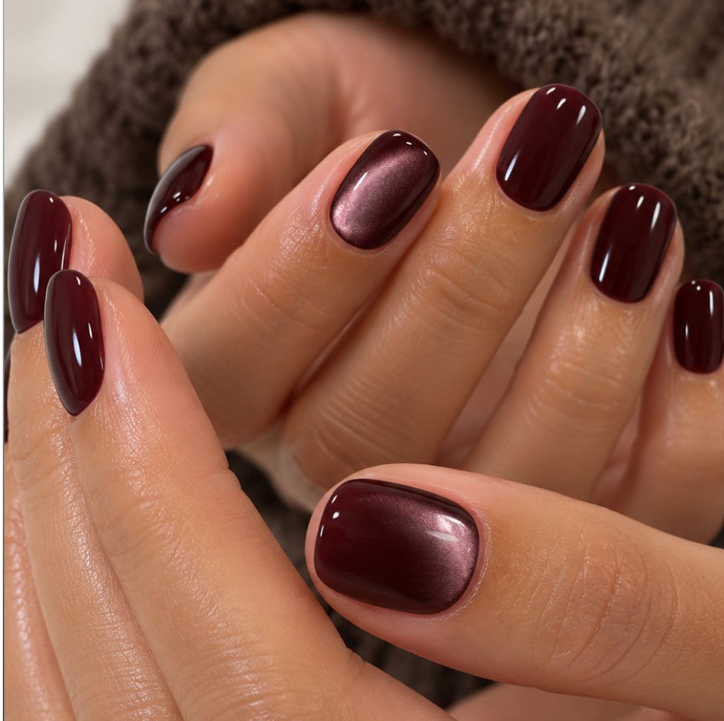 Deep Burgundy Cat-Eye Short Almond Nails Deep Burgundy Cat-Eye Short Almond Nails — Simple Short Nails
