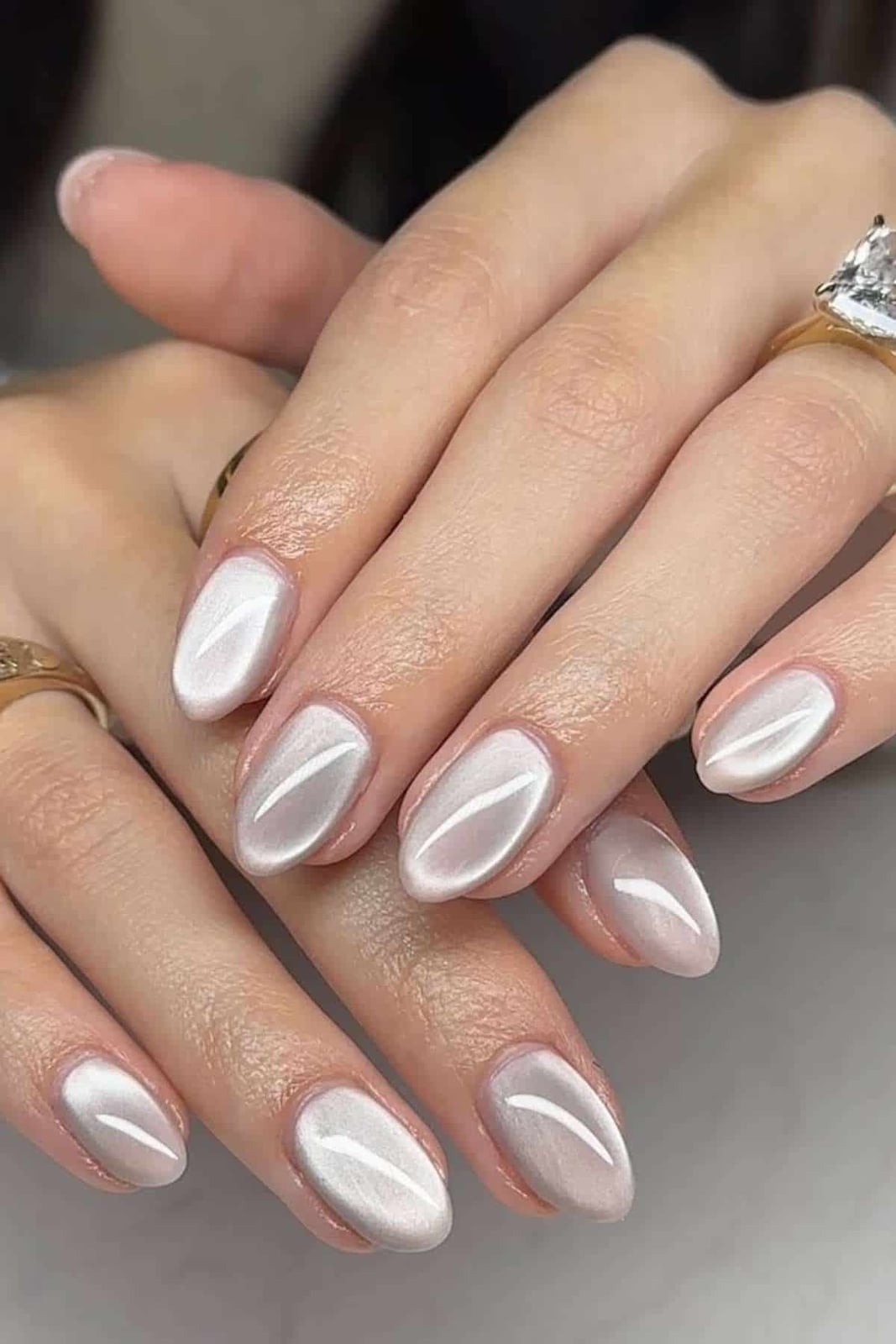 Pearlescent Nude Short Almond Nails Pearlescent Nude Short Almond Nails — Simple Short Nails