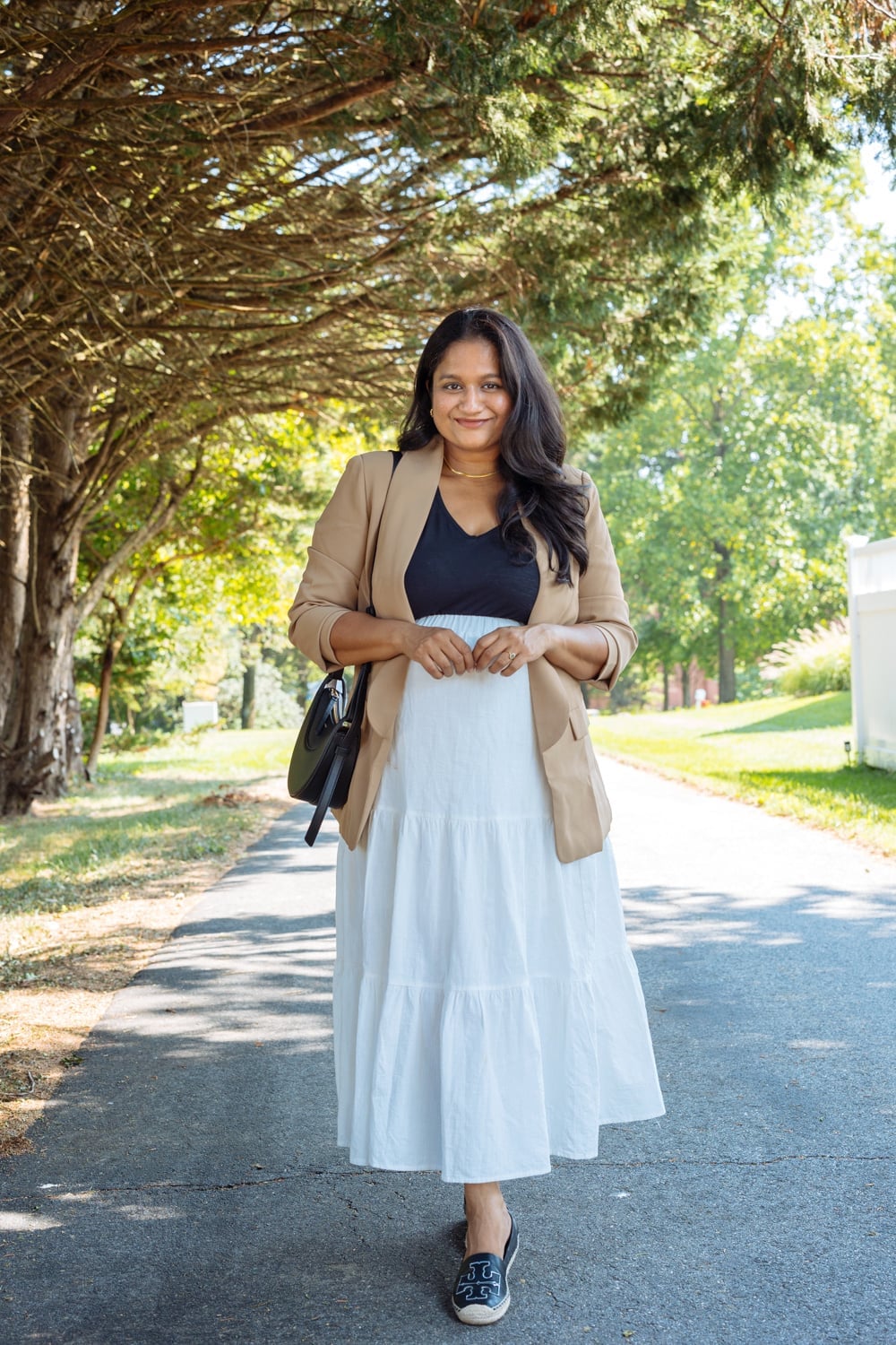 Tiered White Maxi Skirt With Tan Blazer Tiered White Maxi Skirt With Tan Blazer — Skirt Outfits