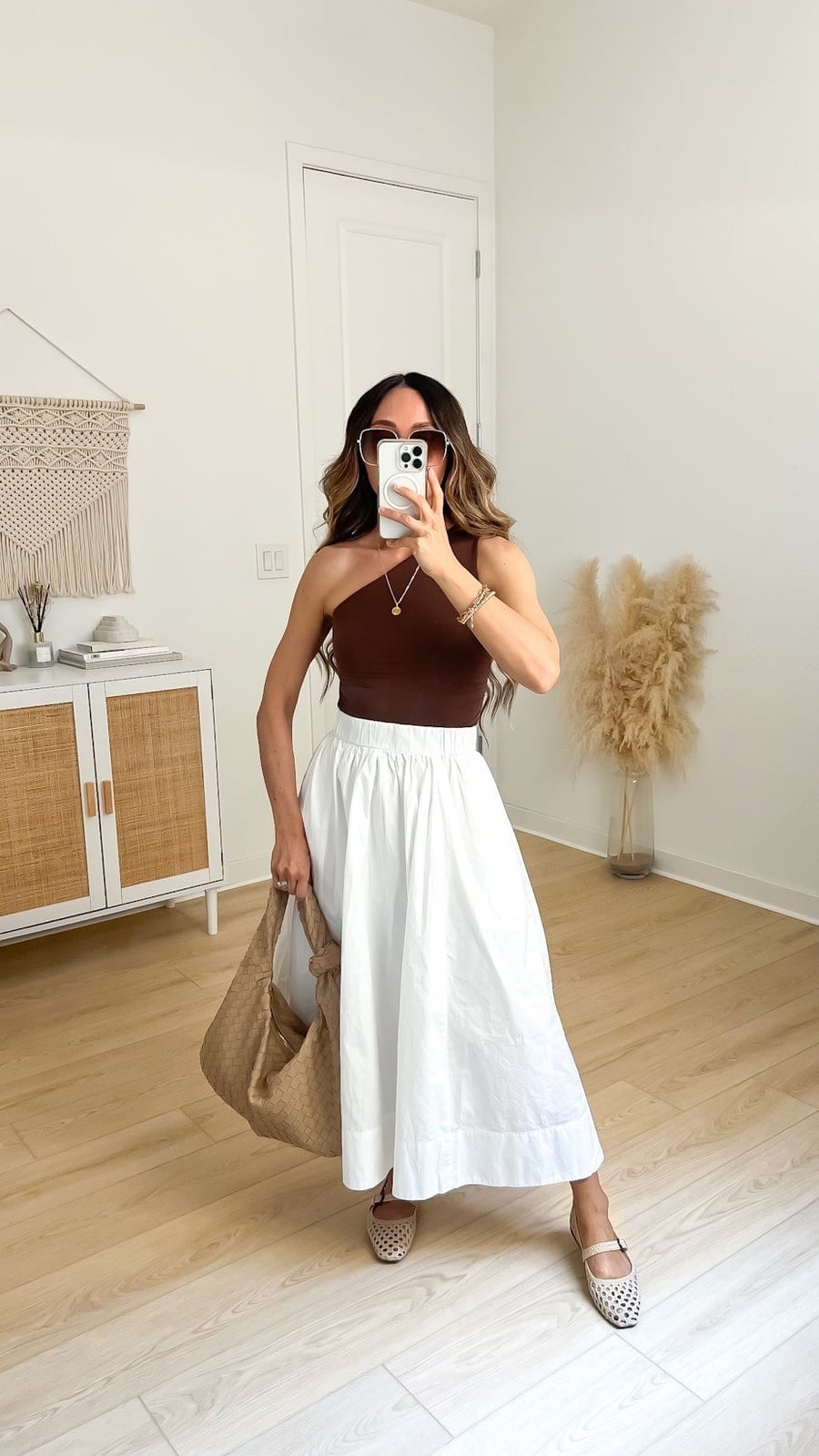 White Cotton Maxi Skirt With Brown One-Shoulder Top White Cotton Maxi Skirt With Brown One-Shoulder Top — Skirt Outfits