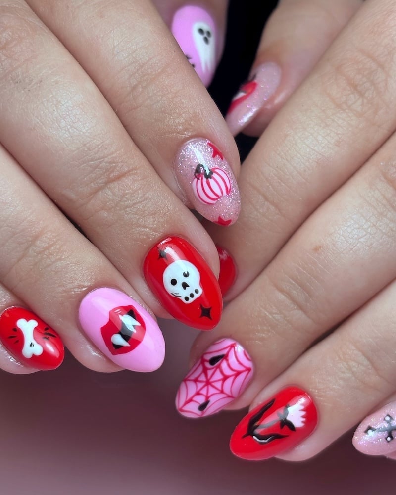 Medium Oval Halloween Skull Fang Pumpkin Bat Nails Medium Oval Halloween Skull Fang Pumpkin Bat Nails — Skull Nails