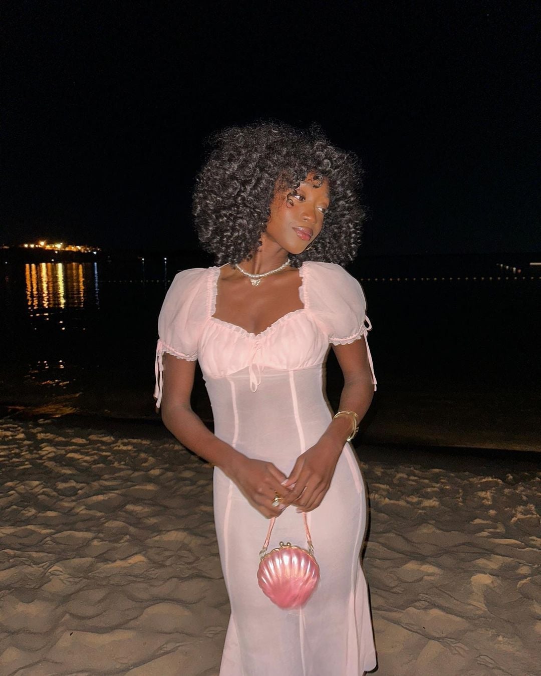 Pale Pink Puff-Sleeve Dress for Evening Beach Pale Pink Puff-Sleeve Dress for Evening Beach — Soft Girl Outfits