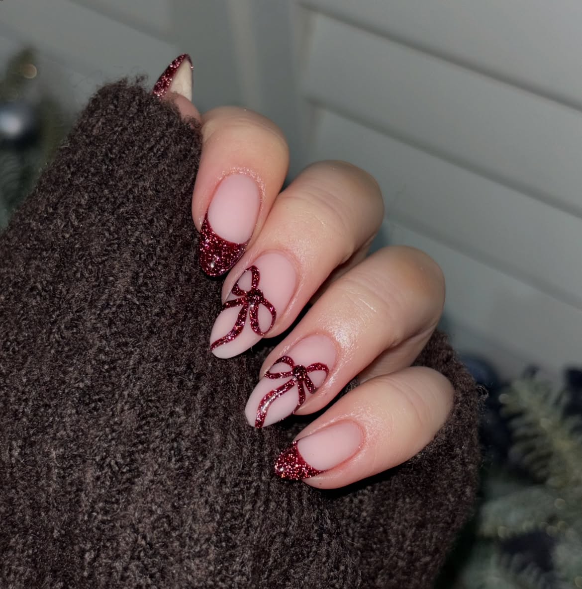 Sparkling Burgundy Glitter Bow Almond Nails