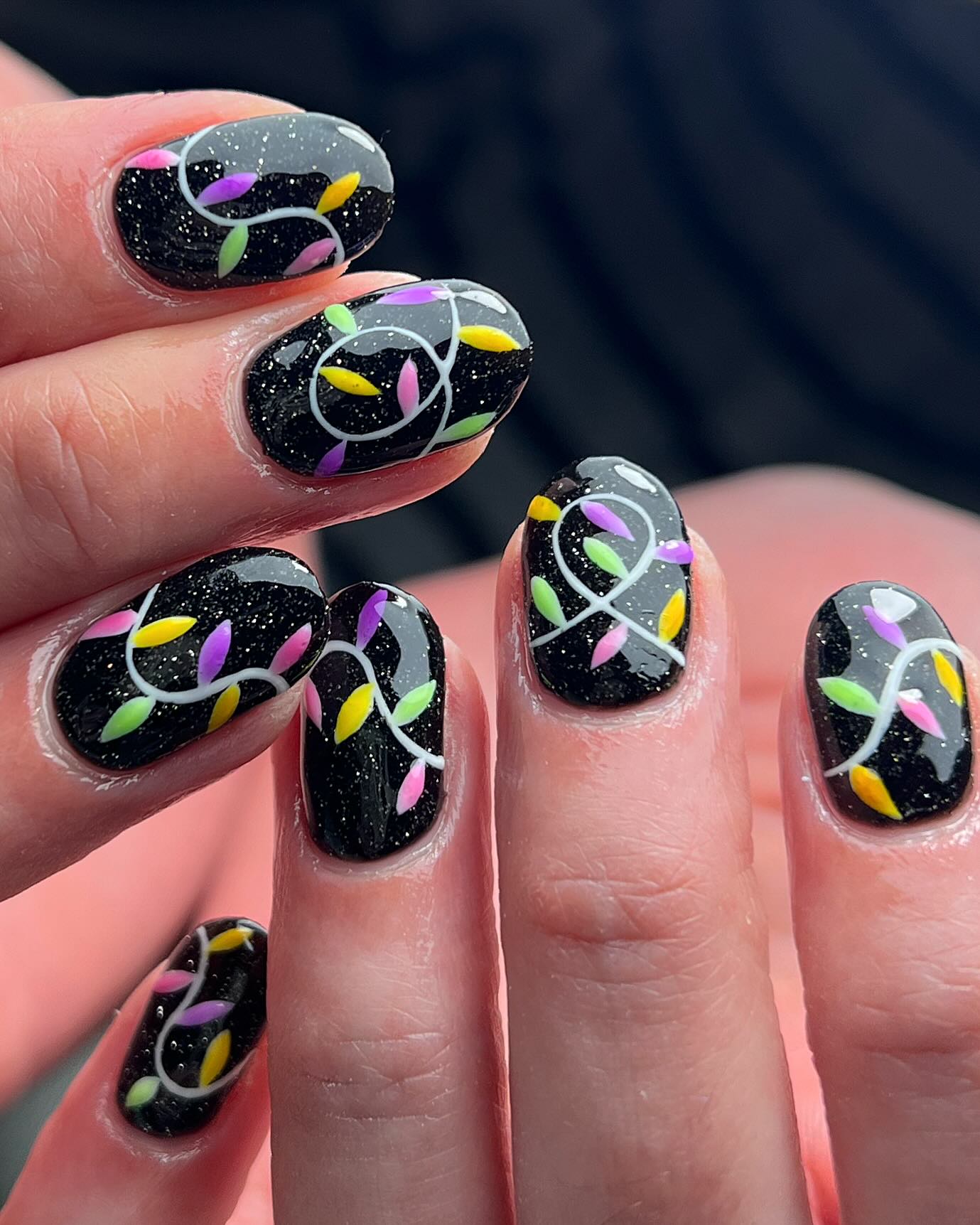 Sparkly Black Christmas Lights Oval Nails