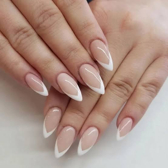 Medium Stiletto White French Tip Nails Medium Stiletto White French Tip Nails — Stiletto Nails
