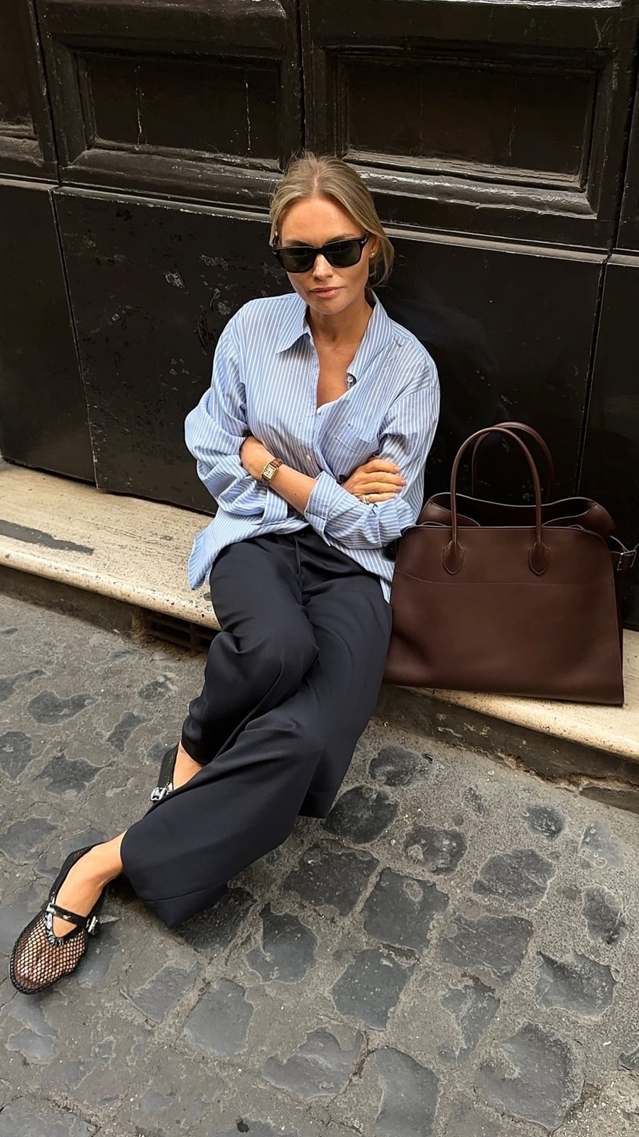 Oversized blue striped shirt with navy trousers Oversized blue striped shirt with navy trousers — Striped Top Outfit
