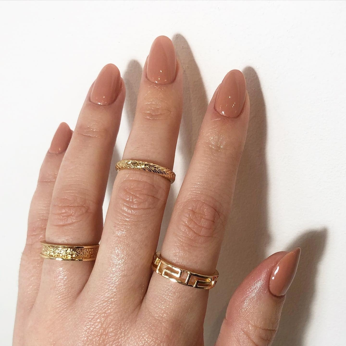 Warm Toned Beige-Brown Medium Almond Nails Warm Toned Beige-Brown Medium Almond Nails — Tan Nails