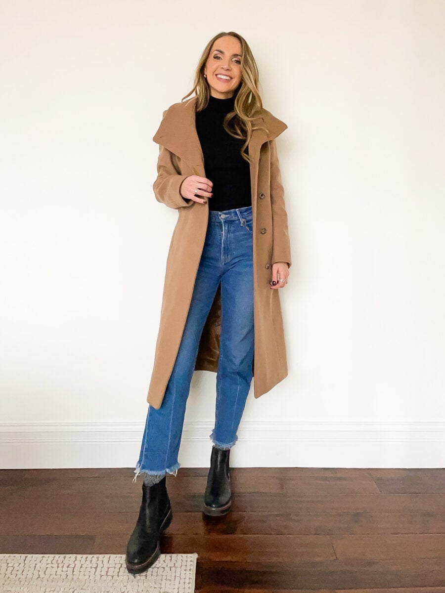 Tan Wool Coat With Black Turtleneck And Jeans Tan Wool Coat With Black Turtleneck And Jeans — Tan Outfits