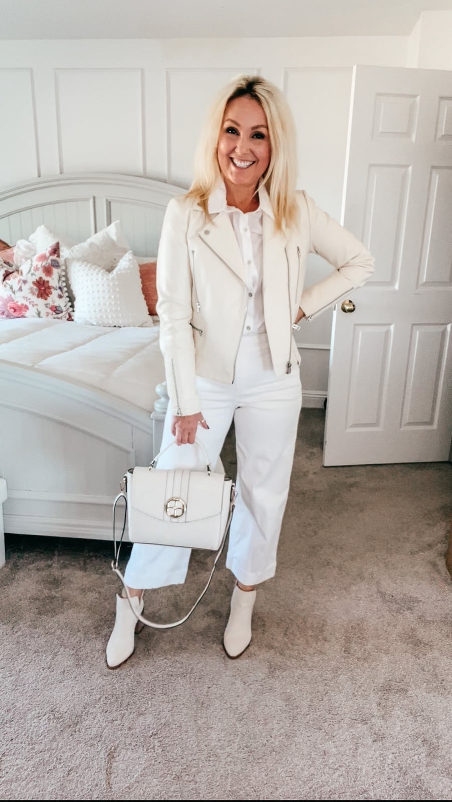 All-white ensemble with moto jacket for smart casual All-white ensemble with moto jacket for smart casual — Teacher Outfits