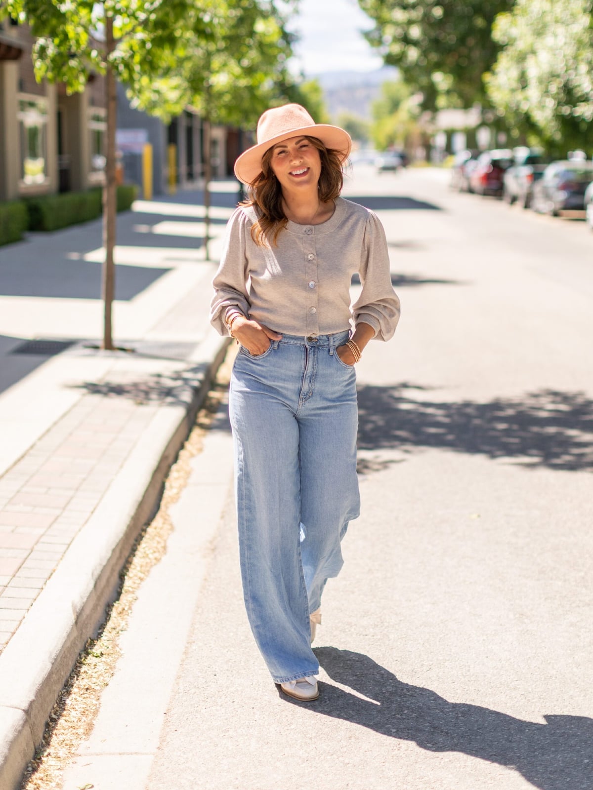 Wide-leg jeans and button-up cardigan for a casual vibe Wide-leg jeans and button-up cardigan for a casual vibe — Teacher Outfits