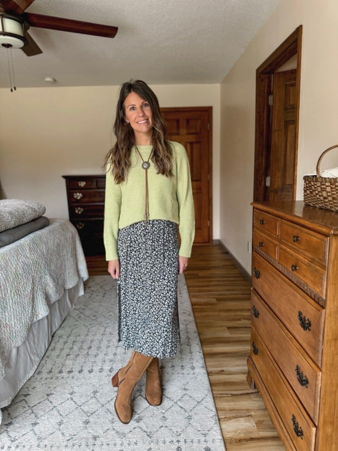 Black Blazer Over Patterned Skirt Black Blazer Over Patterned Skirt — Teacher Outfits Elementary