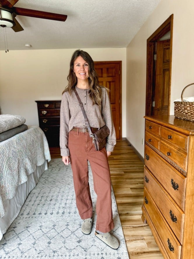 Brown Cardigan With Rust Wide-Leg Trousers Brown Cardigan With Rust Wide-Leg Trousers — Teacher Outfits Elementary
