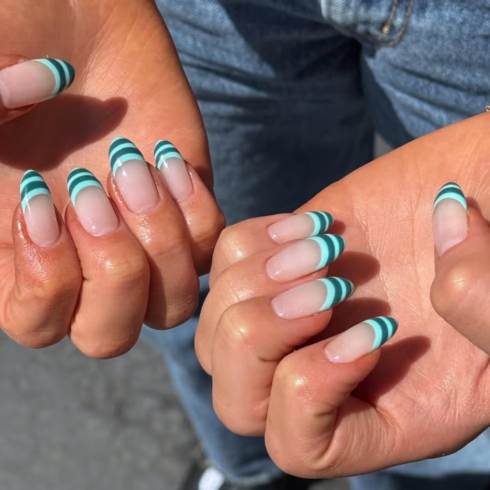 Teal Stripe French Tip Medium Almond Nails Teal Stripe French Tip Medium Almond Nails — Teal Nails