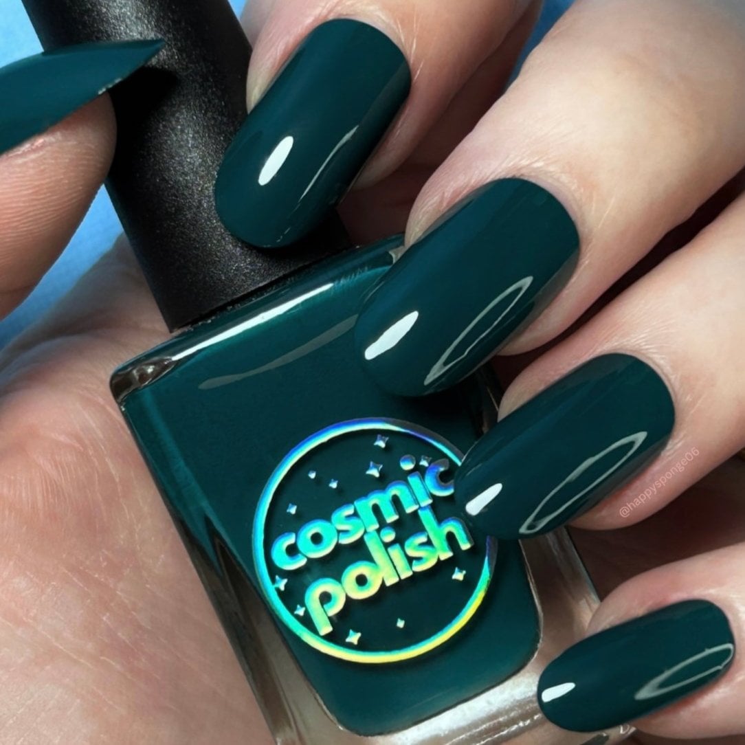 Deep Glossy Medium Oval Teal Nails, Highlighting The Smooth Deep Glossy Medium Oval Teal Nails, Highlighting The Smooth
