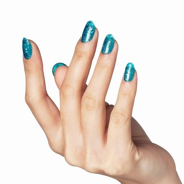 Shimmer Glossy Medium Oval Teal Gradient Nails Shimmer Glossy Medium Oval Teal Gradient Nails — Teal Nails