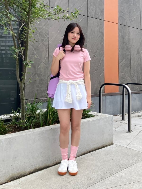 Pink T-shirt and White Tennis Skirt With Tied Sweater Pink T-shirt and White Tennis Skirt With Tied Sweater — Tennis Skirt Outfits