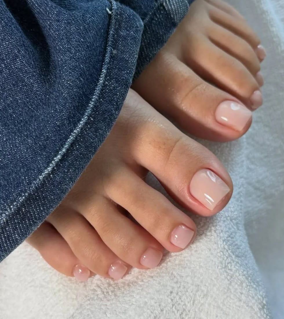 Sheer Milky Pink Glossy Toes Sheer Milky Pink Glossy Toes — Toe Nails Colors