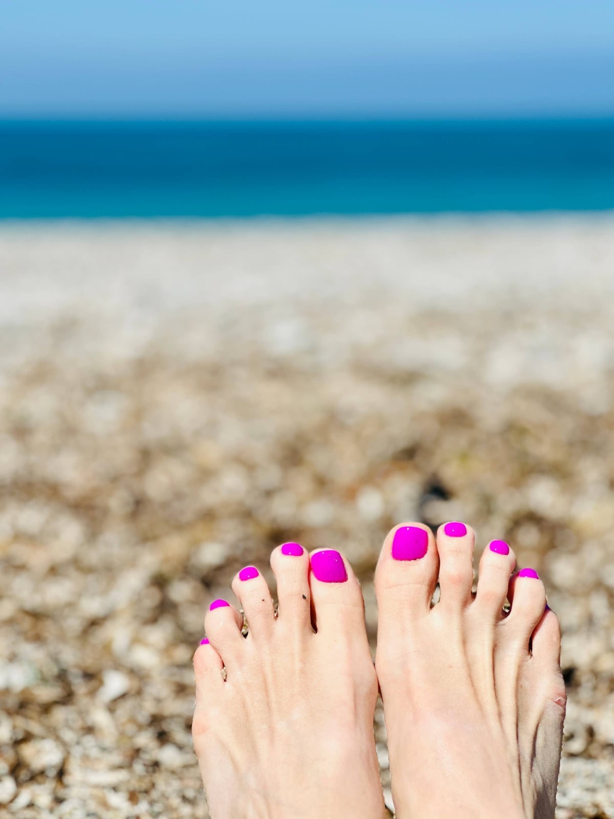 Vibrant Hot Pink Glossy Toenails Vibrant Hot Pink Glossy Toenails — Toenail Colors