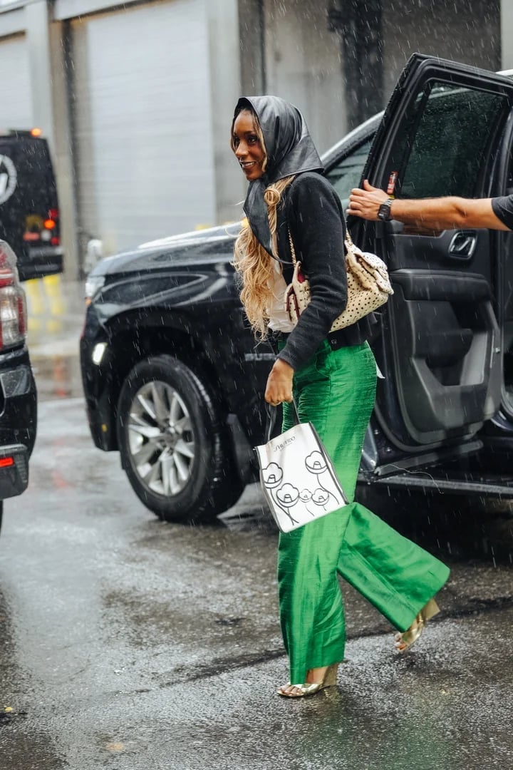 Bright green satin trousers with black hooded jacket Bright green satin trousers with black hooded jacket — Trendy Outfits