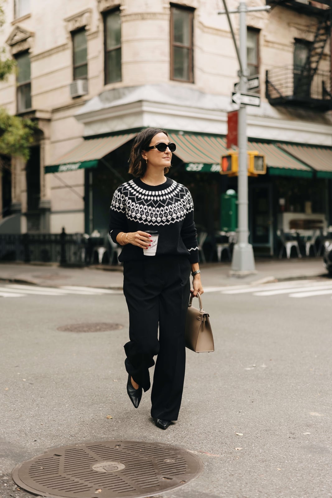 Monochrome black trousers with a fair isle sweater Monochrome black trousers with a fair isle sweater — Trouser Outfits