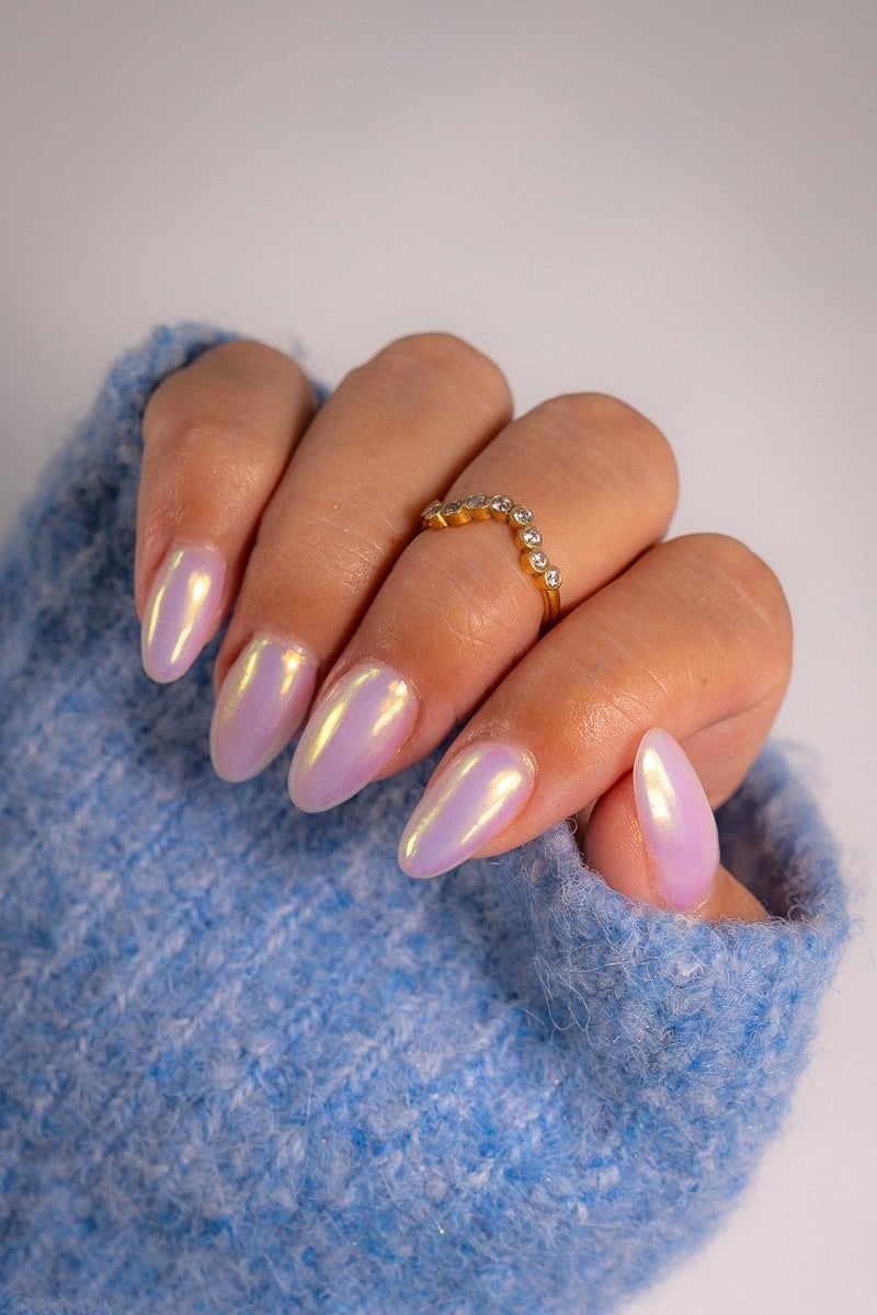 Medium Almond Lilac Yellow Iridescent Nails Medium Almond Lilac Yellow Iridescent Nails — Unicorn Nails