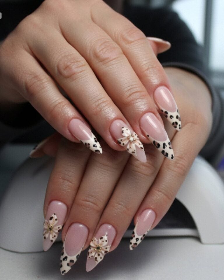 Leopard Print French Tips 3D Floral Long Almond Nails Leopard Print French Tips 3D Floral Long Almond Nails — Unique Nails