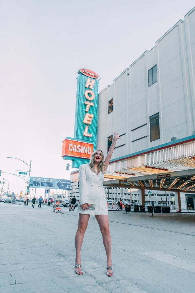 White Crepe Blazer Dress With Silver Heels White Crepe Blazer Dress With Silver Heels — Vegas Outfits