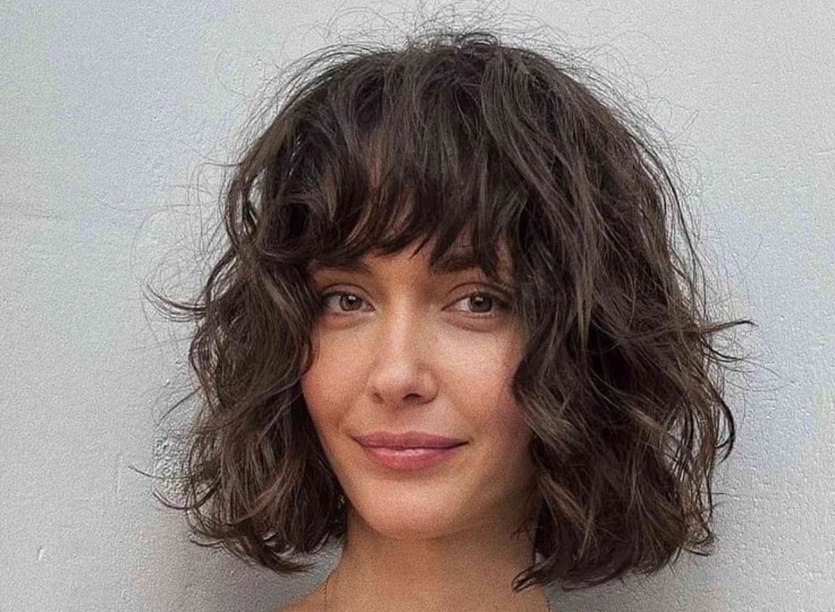 Chin Length Bob With Textured Full Bangs Chin Length Bob With Textured Full Bangs — Wavy Hair