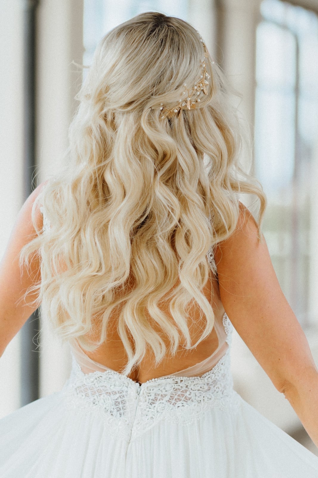 Loose Curls Half Up With Hair Accessory Loose Curls Half Up With Hair Accessory — Wedding Hair