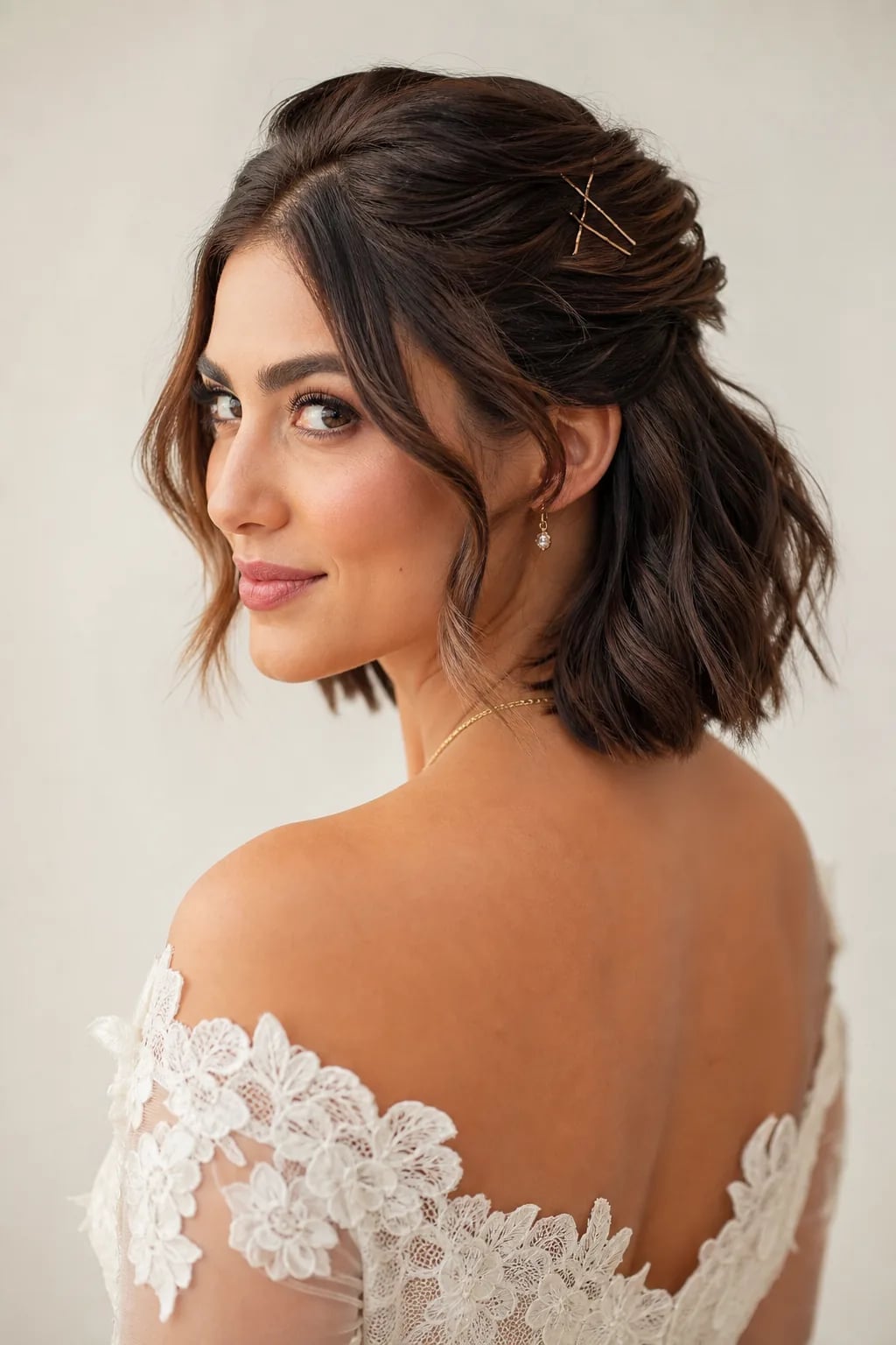 Chin Length Bob With Textured Waves Chin Length Bob With Textured Waves — Wedding Hair