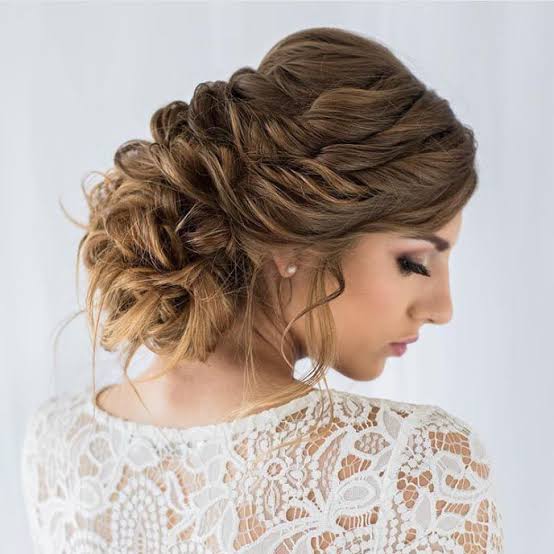 Sleek Low Bun Sleek Low Bun — Wedding Hair