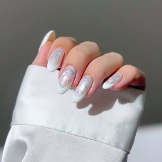 Winter White Nail Ideas, Almond Medium Winter White Nail Ideas, Almond Medium — White Acrylic Nails
